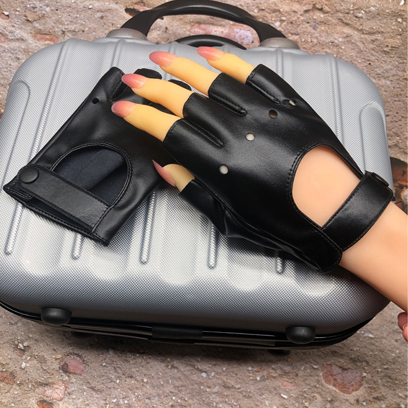 Женские перчатки в стиле панк  – обзор и цена Leather Driving Glove